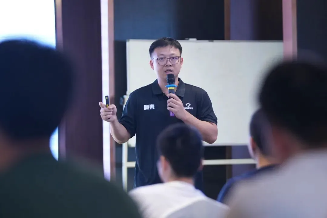 如何为残疾人士提供适合的篮球辅导_1